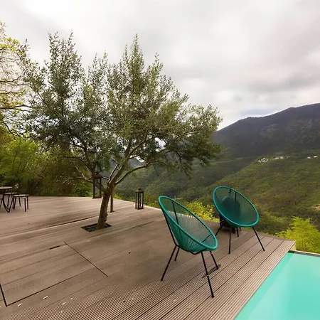 Rustico Mit Solarbeheiztem Infinity- Pool, Panoramablick & 4 Schlafzimmern فيلة Pieve (Lombardy)
