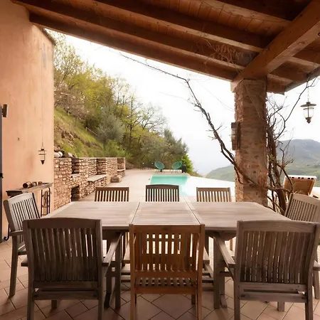 Rustico Mit Solarbeheiztem Infinity- Pool, Panoramablick & 4 Schlafzimmern * Pieve (Lombardy)