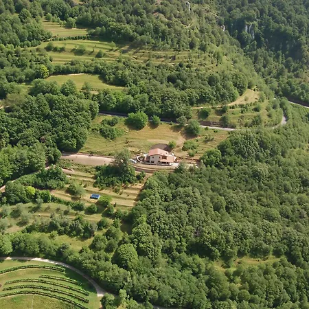 Rustico Mit Solarbeheiztem Infinity- Pool, Panoramablick & 4 Schlafzimmern Villa Pieve (Lombardy)