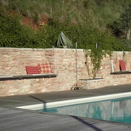 Rustico Mit Solarbeheiztem Infinity- Pool, Panoramablick & 4 Schlafzimmern Pieve (Lombardy)