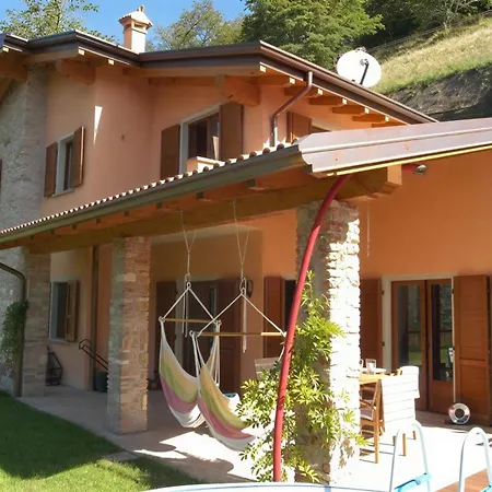 Rustico Mit Solarbeheiztem Infinity- Pool, Panoramablick & 4 Schlafzimmern